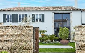 Maisons 322 - Maison La Flamboyante